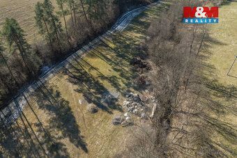 Nabízíme Vám prodej plochy o celkové výměře 1762 m² v klidné