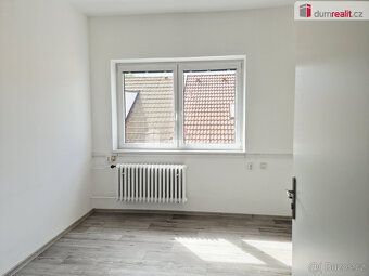+popl. 1450, Kauce 12.450,-, odměna RK 12.450,-., Dumrealit.