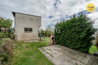 Nabízíme k prodeji byt v rodinném domě o dispozici 2+1 v pěk