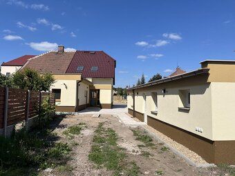 Nabízíme k prodeji rodinný dům v Novém Bydžově, na adrese Br