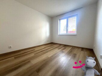 Ev.č. 58836 Nabízíme vám k pronájmu byt 2+kk situovaný v Kra