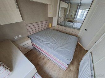 Luxusní zánovní celoroční dům z Anglie atypický, prostorný a