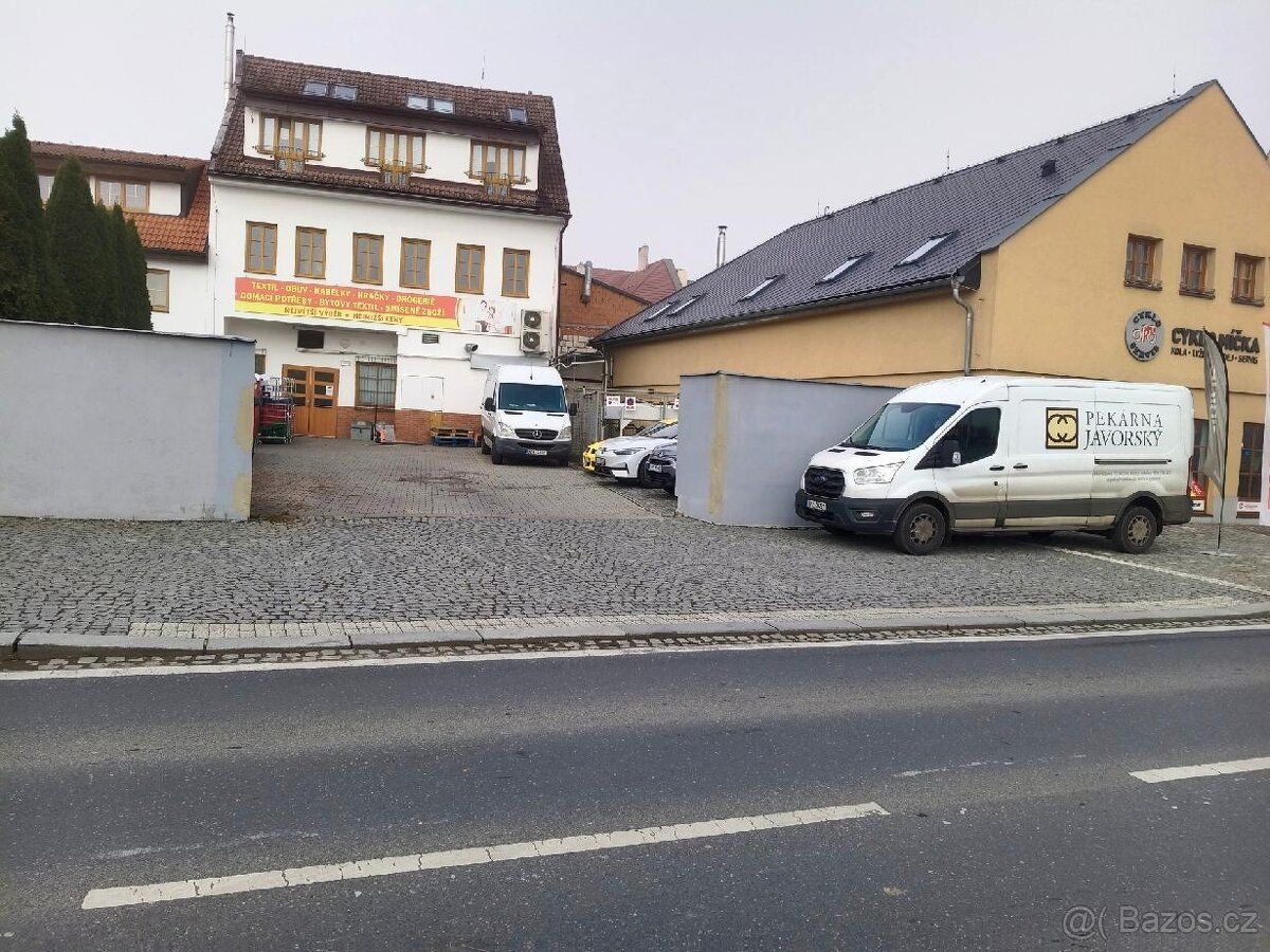 Pronájem místa vhodný na Parcel BOX . Místo - centrum města 