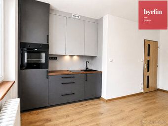 Hledáte moderní startovací bydlení v centru dění? Nabízím k 