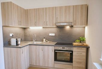 Nabízím k pronájmu prostorný byt 2+1 o celkové výměře 84 m² 