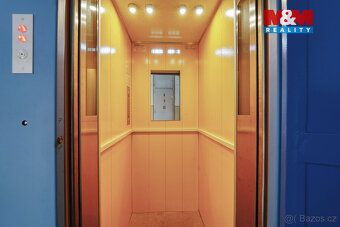 Nabízím k prodeji světlý byt 1+1 o užitné ploše 38 m² v klid