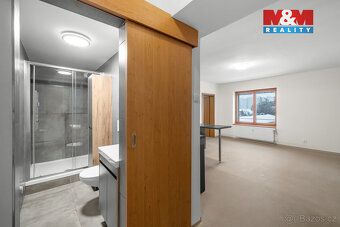 Nabízíme k prodeji světlý byt 2+kk o užitné ploše 55 m² ve v