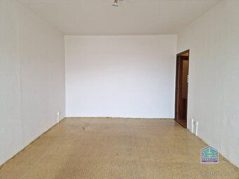 Ev.č. H60/26 Nabízíme Vám ke koupi byt 2+1 s lodžií, který s