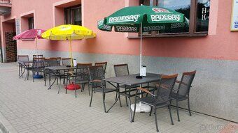 Rodinný dům + zavedený *** hotel v centru Rožnova pod Radhoš