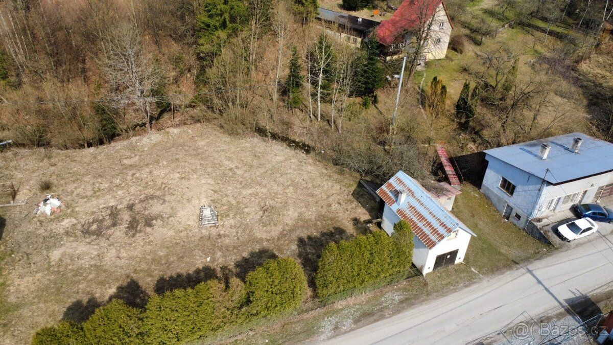 Ponúkam na predaj stavebný pozemok v obci Turzovka – časť Tu