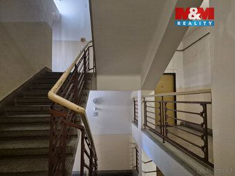 Nabízíme k pronájmu byt 1+kk o výměře 31 m² s lodžií 4 m² ko