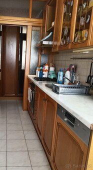 Nabízím k pronájmu zrekonstruovaný byt 3+1, ul.Pražská v Pel