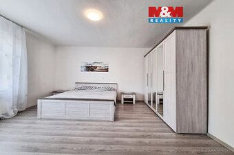 Nabízím pronájem malého útulného jednopokojového bytu (1+kk)