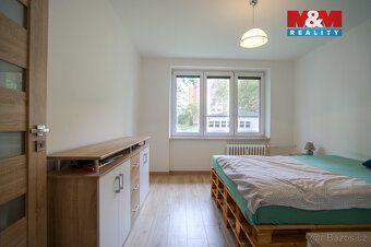 Nabízíme ke koupi velmi pěkný a světlý byt o dispozici 3+1 v