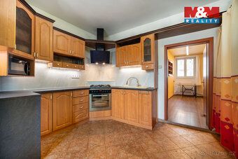 Prodej řadového rodinného domu 5+kk s užitnou plochou 126 m²