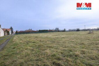 Nabízíme k prodeji stavební pozemek č. 2 o rozloze 941 m2 v 