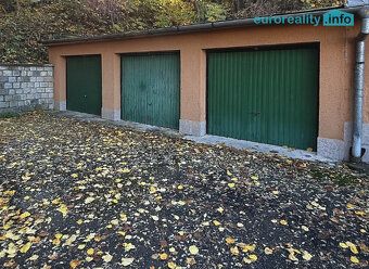 Prodej garáže, ihned k dispozici, obec Toužim. V garáži je e