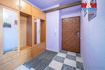 Vážení zájemci, představujeme Vám byt o dispozici 2+kk a vel