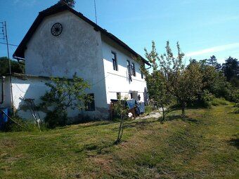 Prodám chalupu v Kamenny Újezdec pozemek 1350m krásné místo 