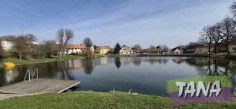 Ev.č. 00420 Stavba ze smíšeného zdiva. Voda z veřejného vodo