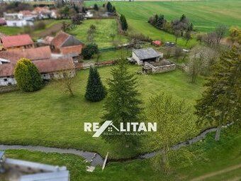 V exkluzivním zastoupení majitele nabízíme k prodeji stavebn