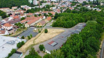 Na prodej řadová cihlová garáž na vlastním pozemku o výměře 
