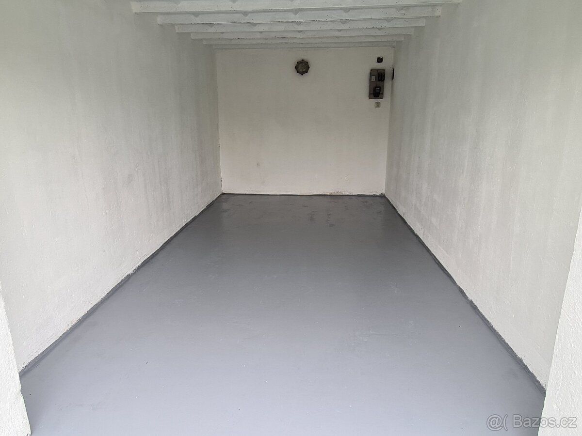 Nabízíme k pronájmu suchou zděnou udržovanou řadovou garáž v