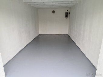 Nabízíme k pronájmu suchou zděnou udržovanou řadovou garáž v