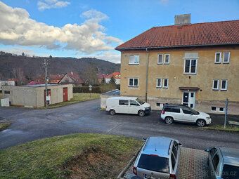 Představujeme Vám tento byt k dlouhodobému pronájmu v klidné