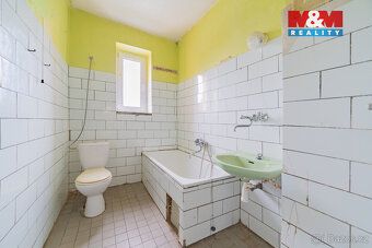Nabízíme k prodeji byt v osobním vlastnictví o podlahové plo