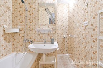 Moderní městské bydlení s balkonem v Brno-Bystrc
Nabízíme vá
