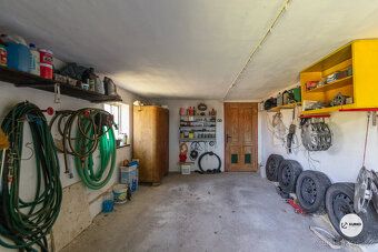 Nabízíme k prodeji rodinný dům s nezaměnitelnou atmosférou v