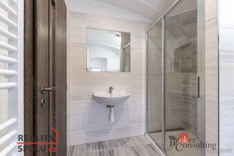 Pronájem bytu 2+1, 60,8 m², ŠlapaniceVe výhradním zastoupení