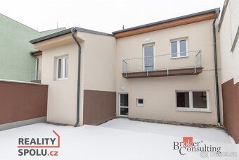 Pronájem bytu 2+1, 60,8 m², ŠlapaniceVe výhradním zastoupení