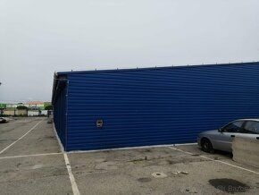 pronájem skladový prostor 32m2 v areálu naproti supermarketu