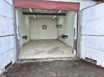 Prodám garáž v osobním vlastnictví, která se nachází poblíž 