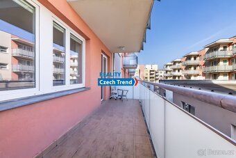 Ev.č. 02896 Prostorné moderné 2+kk s balkónem v Olomouci za 