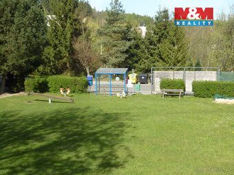Nabízíme k prodeji prostorný nadstandardní byt 3+1 o užitné 