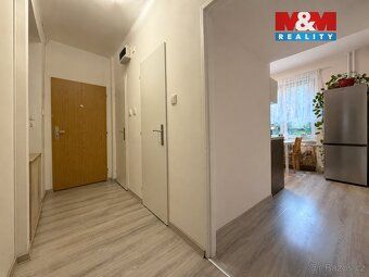 Nabízíme k prodeji družstevní byt 2+1 s balkonem o užitné pl