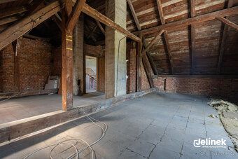 Prostorný rodinný dům v Opatově s obrovským potenciálem a ve