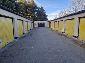 Nabízím k pronájmu velmi bezpečnou garáž o výměře 19 m², umí