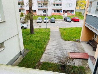 Nabízím k prodeji byt 2+kk v družstevním vlastnictví, který 