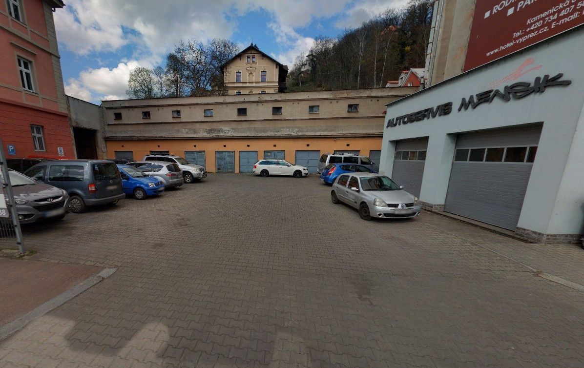 Děčín, Podmokly, Čsl. Mládeže Zastavěná plocha [m2]: 28 Elek