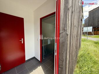 Včetně právního, realitního a kompletního servisu. Pozemek 4