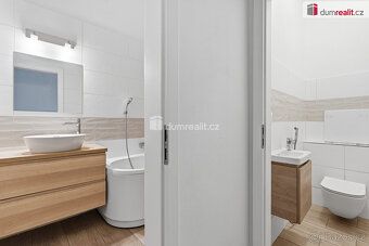 (včetně provize RK, právního a poradenského servisu), Dumrea