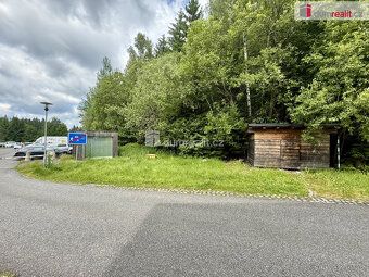 Včetně kompletního právního a realitního servisu., prodej Je