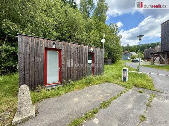 Včetně kompletního právního a realitního servisu., prodej Je