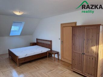 Dovoluji si Vám nabídnout k prodeji samostatně stojící rodin