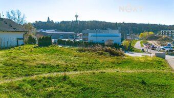 Exkluzivní stavební pozemek 1.290 m² – Hluboká nad Vltavou, 
