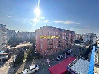 bg13519 Cena - 85 000 Eur
Prostorný apartmán 2+kk se dvěma k